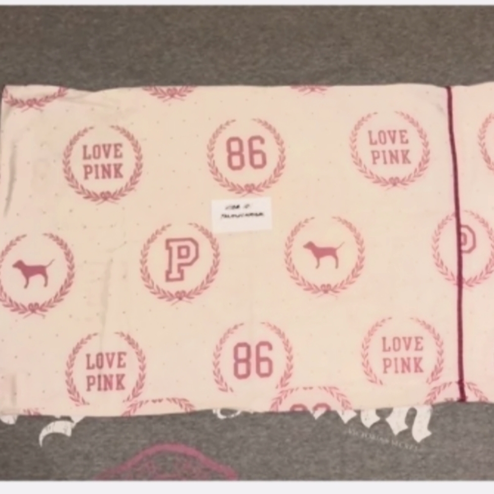 Htf vs pink monogram pillow case